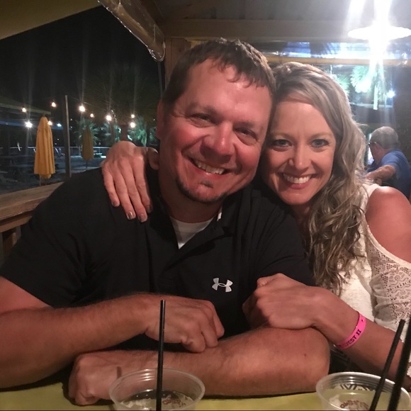 Meet your Posher, Heather - Picture 1 of 1